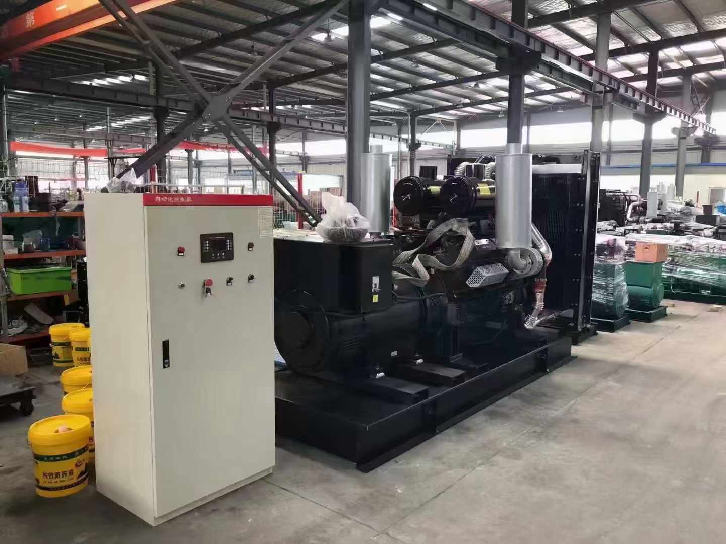 大姚柴油发电机运行时的噪音和振动水平如何？