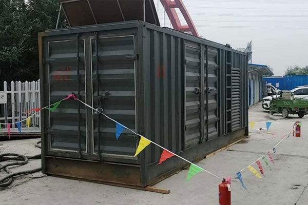 大姚发电机租赁空气滤清器多久更换一次？
